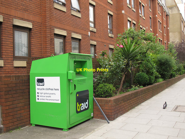 Photo 6"x4" Clothes bank Marylebone\/TQ2881 c2012