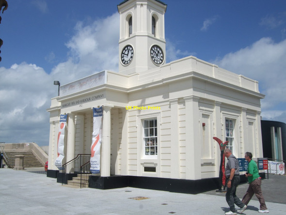 Photo 6"x4" Margate Pier & Harbour Company building Margate c2012