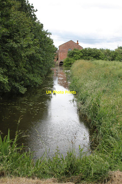 Photo 6"x4" Dogdyke pumping station and Mill Drain  Chapel Hill\/TF2054 c2012
