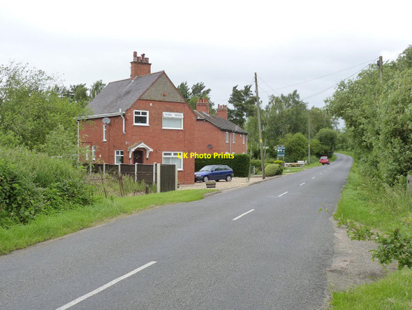 Photo 6"x4" Railway Cottages, Lodge Lane Tattershall Thorpe c2012