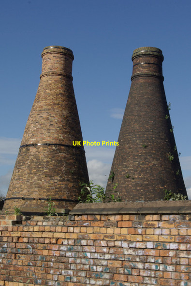 Photo 6"x4" Kilns by the Caldon Canal Stoke-on-Trent c2012