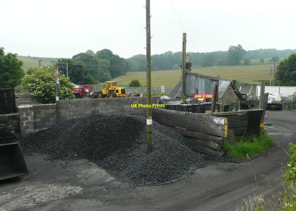 Photo 6"x4" Coke, coal and logs - cash and carry Hipsburn c2012
