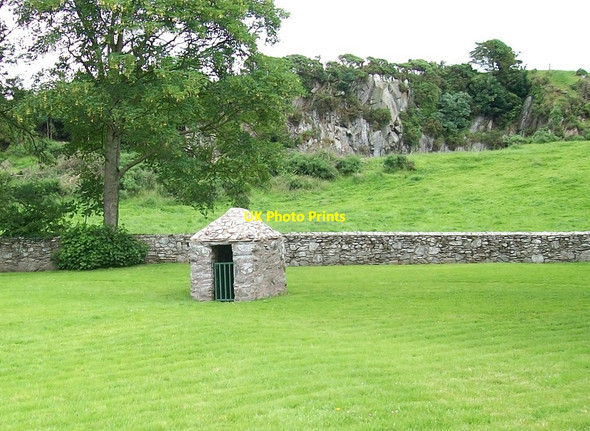 Photo 6"x4" The Eye Well at Struell Saul\/J5046 c2012