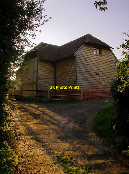 Photo 6"x4" Refurbished barn, Church Close Farm, Dunsfold Dunsfold Green c2012