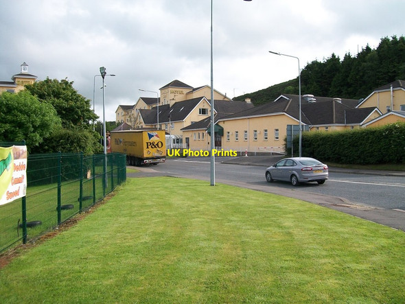 Photo 6"x4" The Carrickdale Hotel, Carrickcarnan Flurrybridge c2012