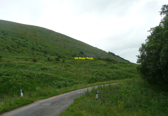 Photo 6"x4" Screes on Snear Hill Middleton Hall\/NT9825 c2012