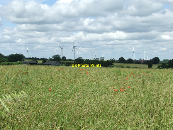 Photo 6"x4" New Wind Farm Balsam c2012