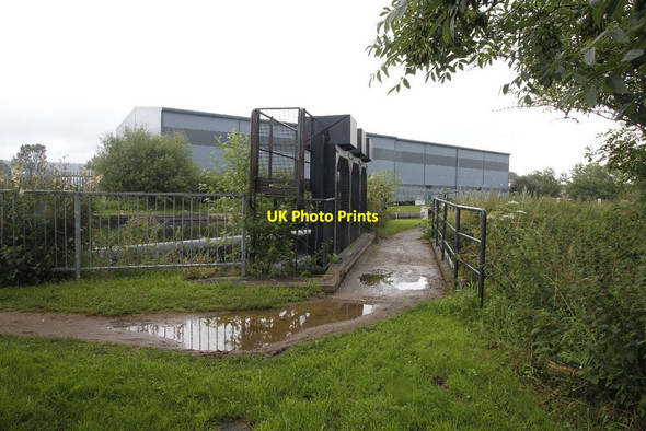 Photo 6"x4" Bridge over the weir Thatcham c2012