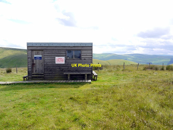 Photo 6"x4" Auchope Mountain Refuge Hut Sourhope c2012