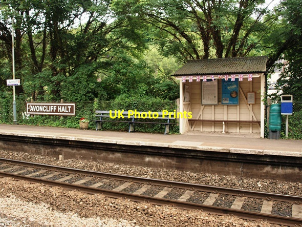 Photo 6"x4" The shelter on the Down Platform at Avoncliff Halt Bradford-On-Avon c2012