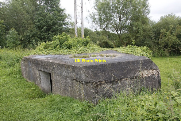 Photo 6"x4" Showing the top Thatcham c2012