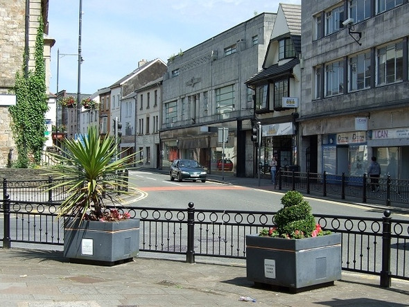 Photo 6"x4" Commercial Street, Pontypool Pontypool\/Pont-y-pwl c2008