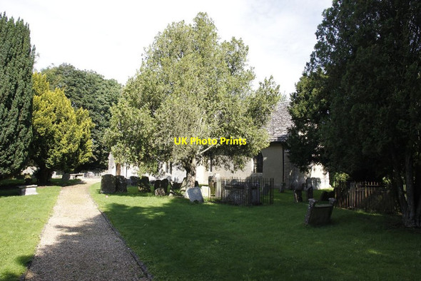 Photo 6"x4" Path to St Mary's Lechlade on Thames c2012