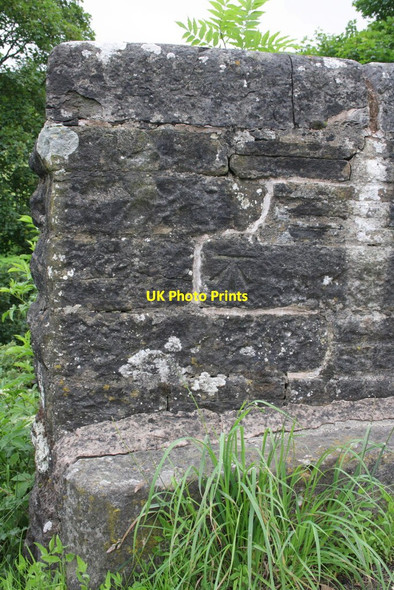 Photo 6"x4" Benchmark near end of Stone House Bridge parapet Stone House\/SD7785 c2012