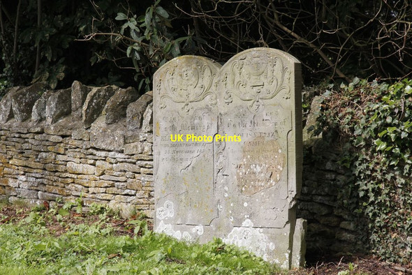 Photo 6"x4" Headstones by the wall Lechlade on Thames c2012