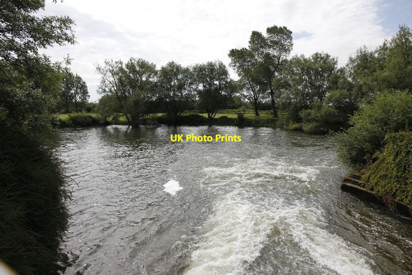 Photo 6"x4" Weir pool at Buscot Lechlade on Thames c2012