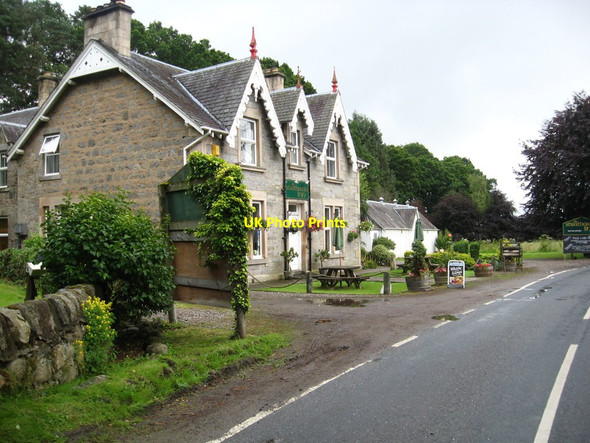 Photo 6"x4" The Strathardle Hotel Kirkmichael\/NO0860 c2012