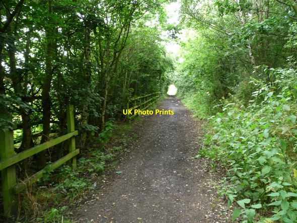 Photo 6"x4" Looking north, below the A628 Hemsworth\/SE4213 c2012