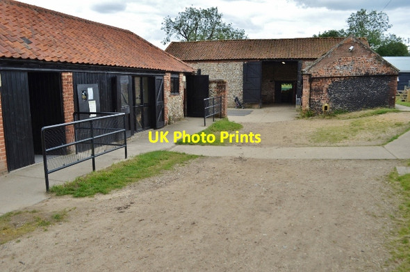 Photo 6"x4" Chapel Farm Beetley c2012