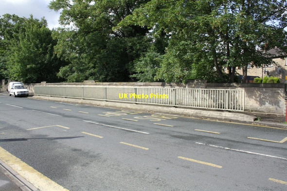 Photo 6"x4" Aireworth Bridge Keighley c2012
