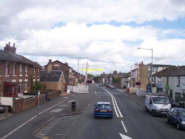 Photo 6"x4" The level crossing at Bamber Bridge Bamber Bridge c2012