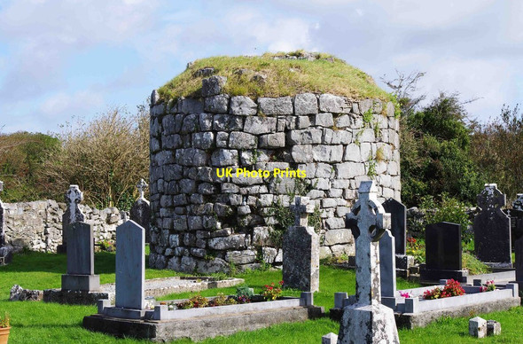 Photo 6"x4" Killinaboy Round Tower, Killinaboy, Co. Clare Killinaboy c2011