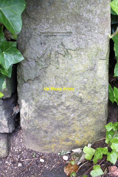 Photo 6"x4" Benchmark on gatepost at Parkside entrance to Prince of Wales Park Bingley\/SE1139 c2012