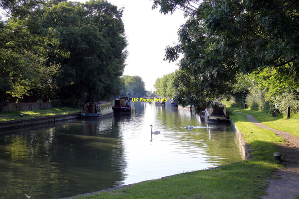 Photo 6"x4" The Grand Union Canal looking north Gubblecote c2012