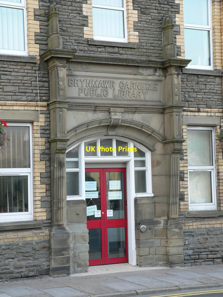 Photo 6"x4" Entrance to the former Carnegie Library, Brynmawr Brynmawr\/SO1811 c2005
