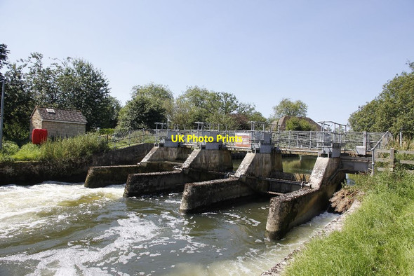 Photo 6"x4" Buscot Weir Lechlade on Thames c2012
