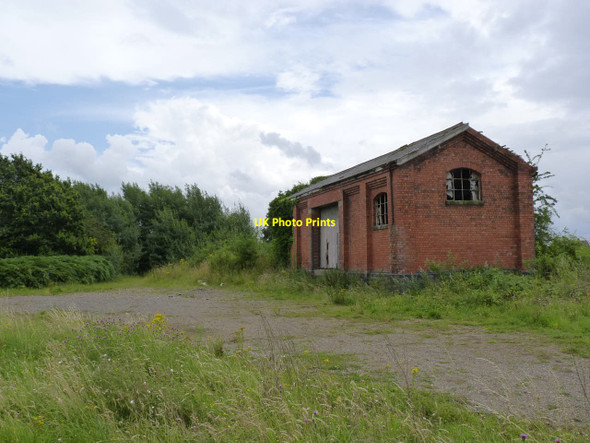 Photo 6"x4" Harby Goods shed  Harby\/SK8770 c2012