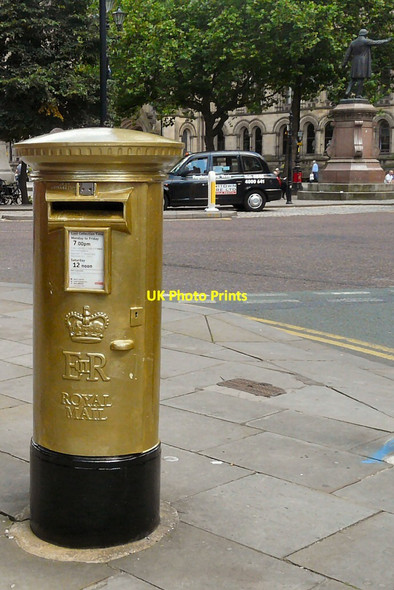 Photo 6"x4" Gold Postbox, Albert Square, Manchester Manchester c2012