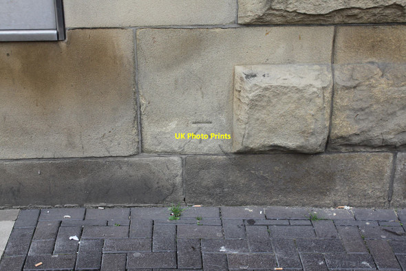 Photo 6"x4" Bench mark, 124 Deansgate  Bolton\/SD7108 c2012