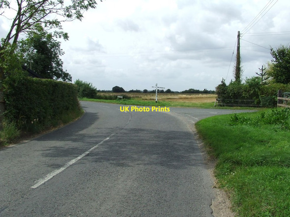 Photo 6"x4" Road Junction Diss c2012