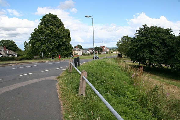 Photo 6"x4" Old railway bridge Great Malvern c2008