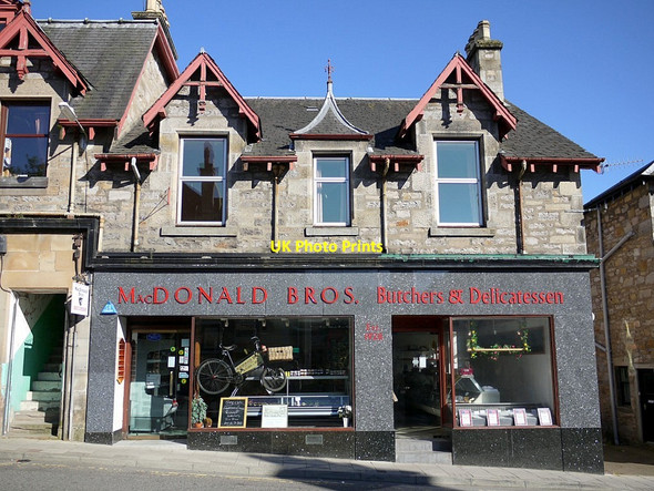 Photo 6"x4" MacDonald Bros., Bonnethill Road, Pitlochry Pitlochry c2012
