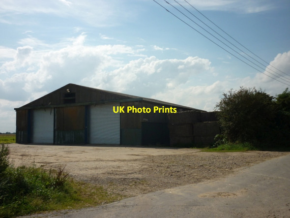 Photo 6"x4" A barn on Beach Bank (road) Risegate c2012