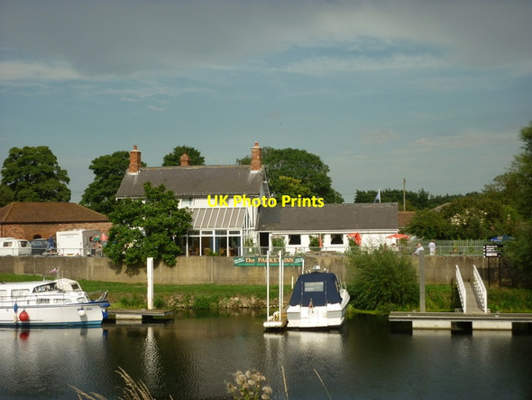 Photo 6"x4" The Packet Inn on the bank of the River Witham Chapel Hill\/TF2054 c2012