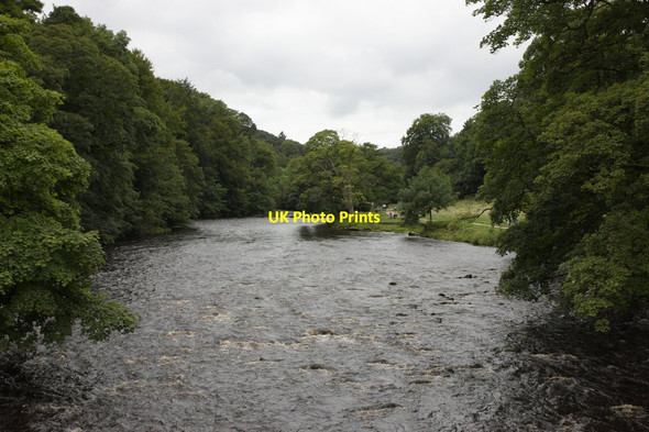 Photo 6"x4" River Wharfe Storiths c2012