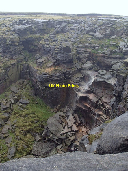 Photo 6"x4" Kinder Downfall from the south side Farlands Booth c2012