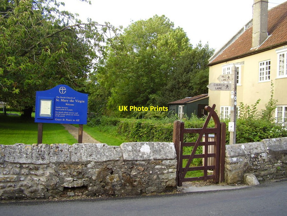 Photo 6"x4" Footpath across St Mary the Virgin churchyard Dorchester\/SY6890 c2012