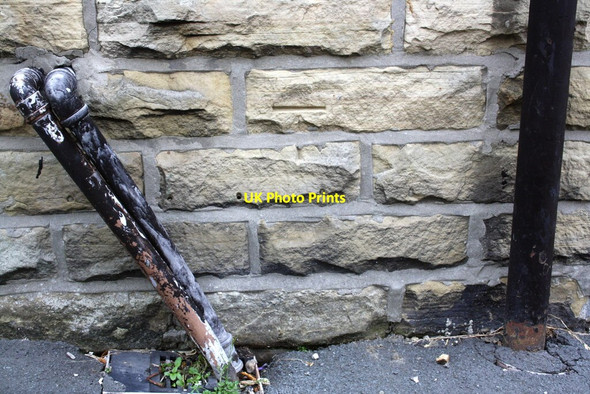 Photo 6"x4" Benchmark on #66 Victoria Road Keighley c2012