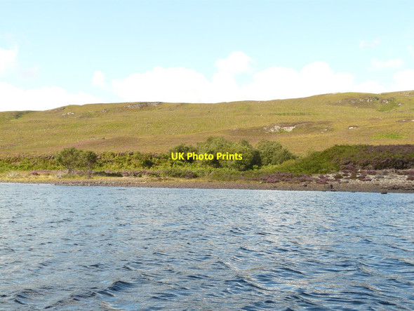 Photo 6"x4" Burn mouth, Middle Bay Loch Hope Creag Bhreaig c2012