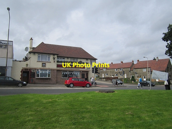 Photo 6"x4" Cuiken Inn Penicuik c2012