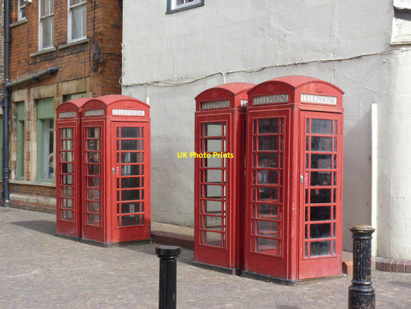 Photo 6"x4" Four in a row  Newark-on-Trent c2012