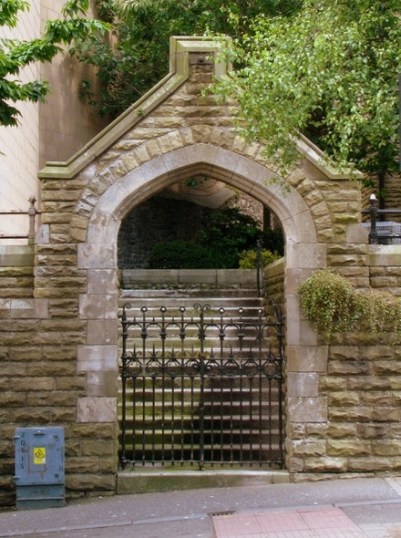 Photo 6"x4" Lych gate, Trinity Presbyterian Church, Bangor Bangor\/J5081 c2008