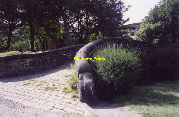 Photo 6"x4" Huddersfield Narrow Canal, Lock 23E - Before canal restoration Hill Top\/SE0713 c1992