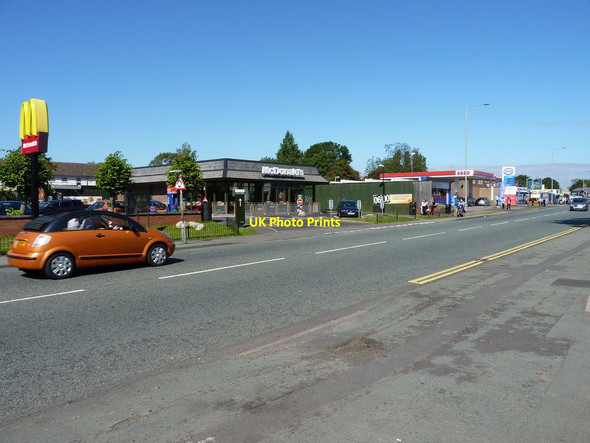 Photo 6"x4" The drive-thru McDonald's on the Cannock Road Wednesfield c2012
