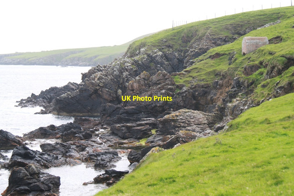 Photo 6"x4" Rocky Coastline Leebotten c2012