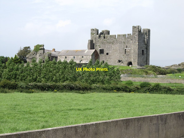 Photo 6"x4" The Norman fortress of Greencastle Royal Castle Greencastle\/J2411 c2012